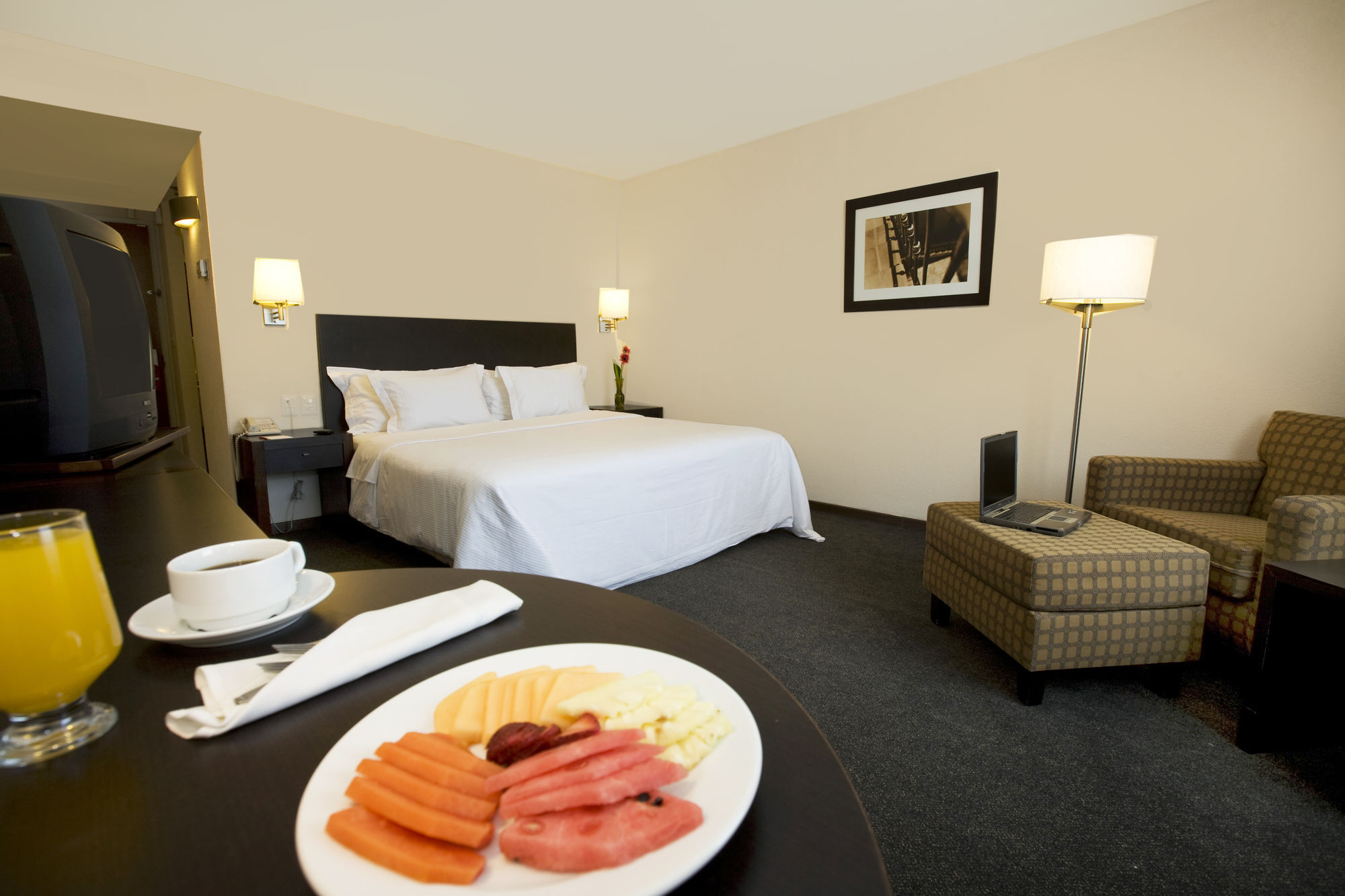Altavista Hotel رينوسا المظهر الخارجي الصورة